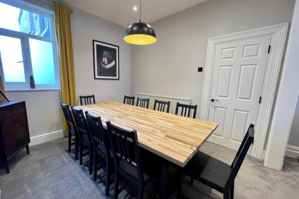Large House Near Victoria Park For Groups, 10 Mins Bus To City Centre Cardiff Exterior foto