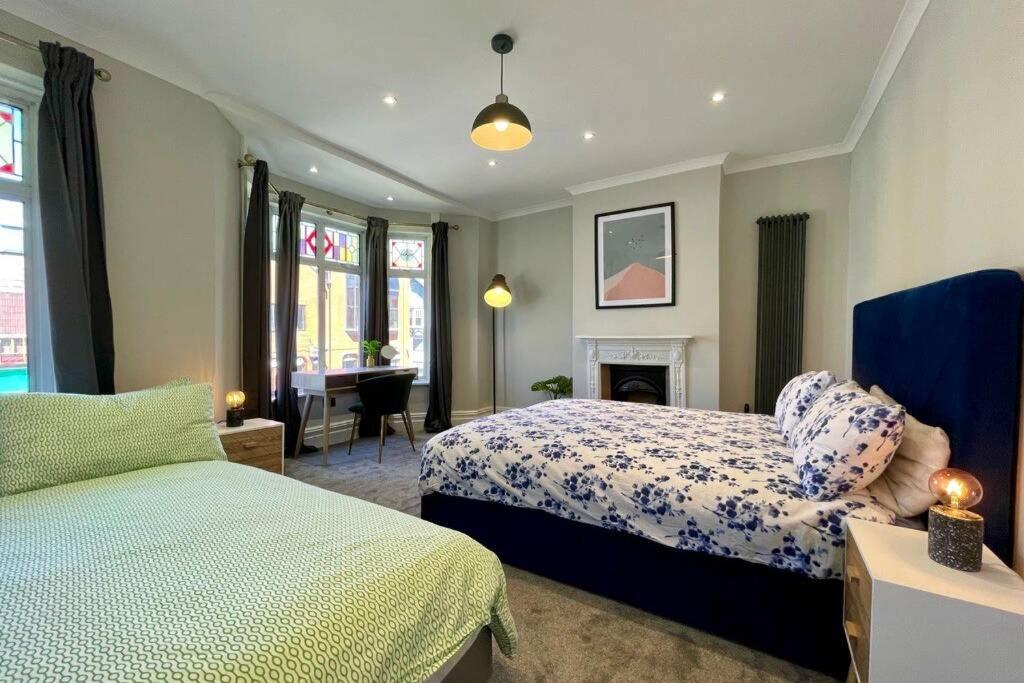 Large House Near Victoria Park For Groups, 10 Mins Bus To City Centre Cardiff Exterior foto